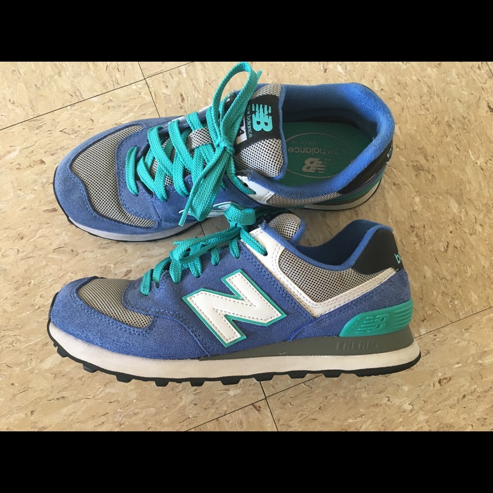 Women’s New Balance 574 sneakers shoes